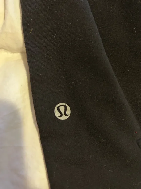 Lululemon Leggings Crop - Image 2