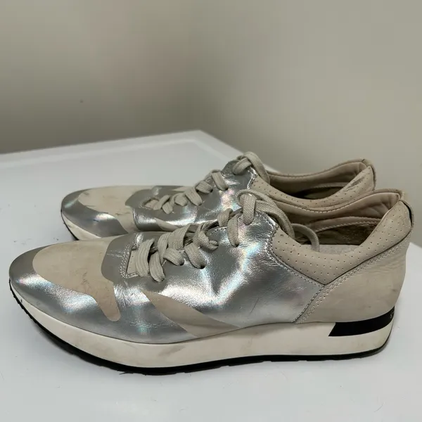 Free People Kick It Silver Metallic Sneaker Size 8.5 - 9 US 39 EU - Image 5