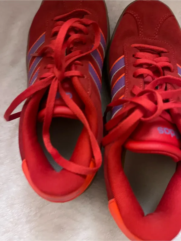 adidas Gazelle Bold in Red / Semi Lucid Fuchsia / Night Indigo size 7 - Image 4