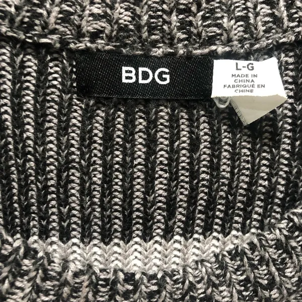 BDG Urban Outfitters Buffalo Plaid Sweater Tunic L - Image 3