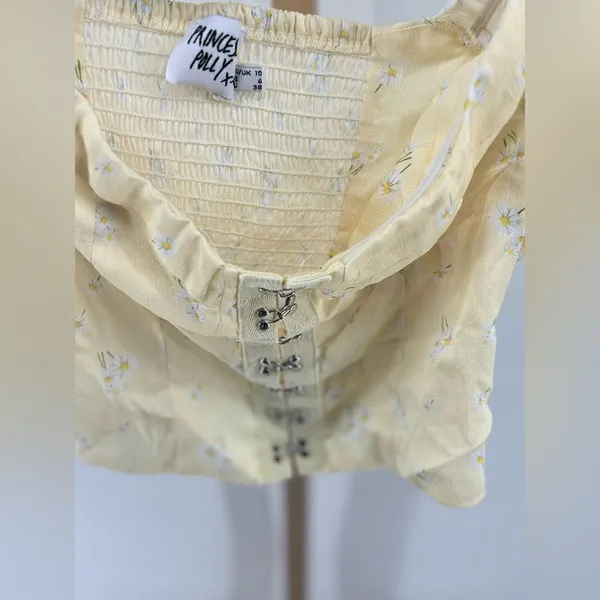 Princess Polly Floral Puff Sleeve Hook Eye Crop Top Yellow Size 6 - Image 5