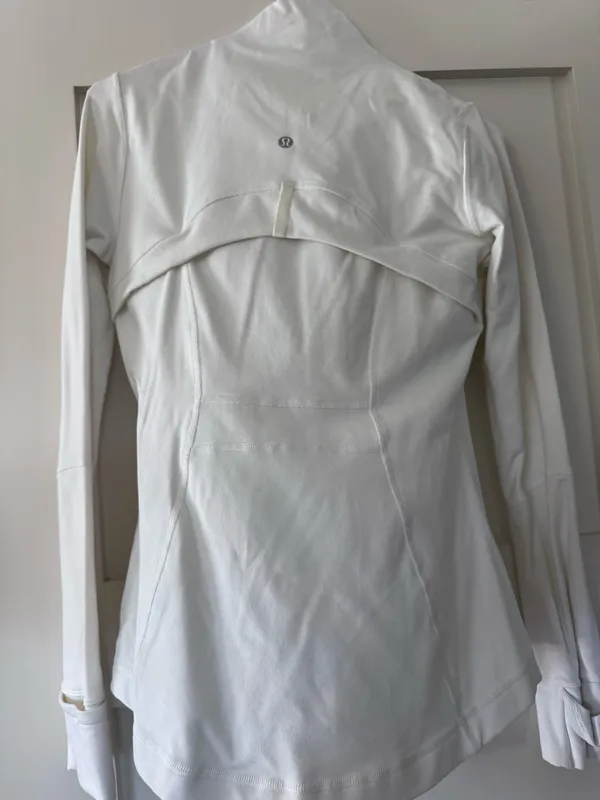 Define Lululemon Jacket - Image 2