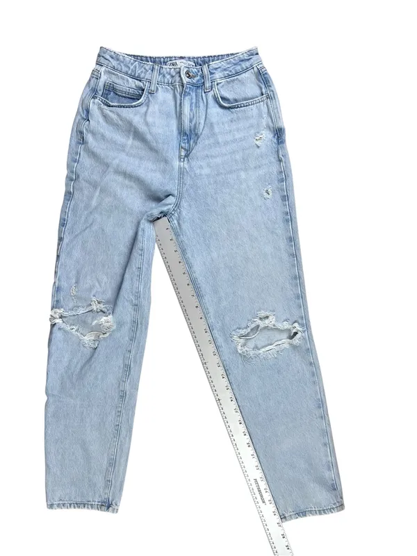 Zara Light Wash High Waisted Destructed Jeans Tapered‎ Straight Leg Size 4 - Image 3