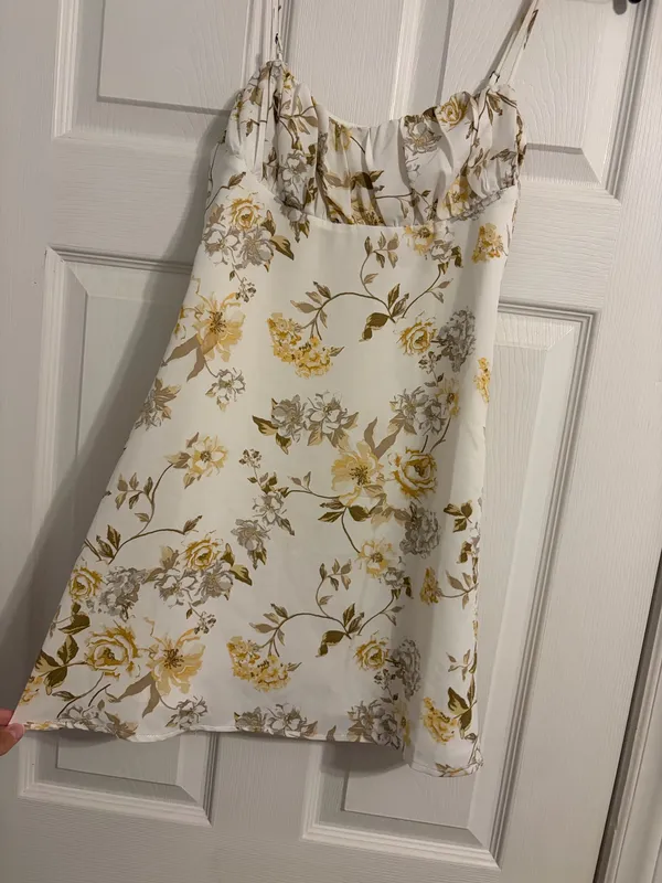 Urban Outfitters Mini Dress - Image 3