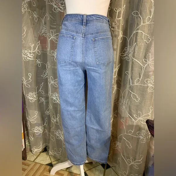 Style and Co Straight Leg Distressed Denim Blue Jeans - Image 4