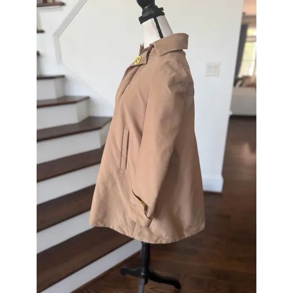 DSquared2 Oversize A-Line Swing Cropped Length Trench Coat Flaw - Image 5