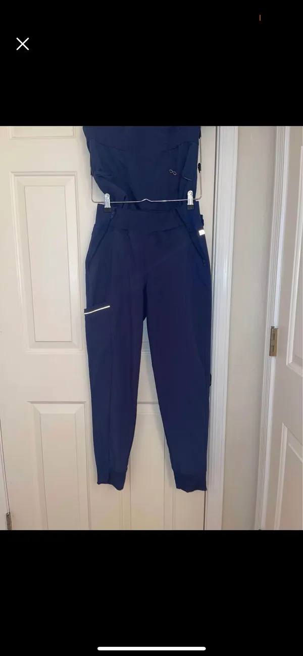 Scrub Set - Image 2
