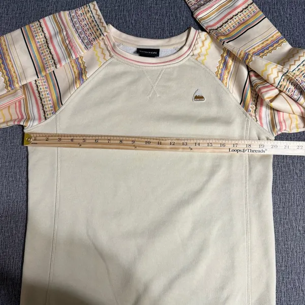 Burton Women’s Oak Crew Sweatshirt - Image 14