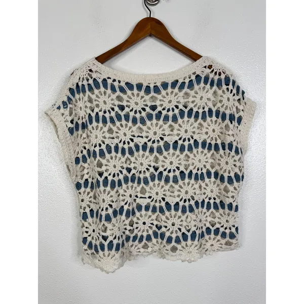Solitaire Crochet Knit Floral Medallion Top Cream Blue Boho Cap Sleeve Large - Image 2