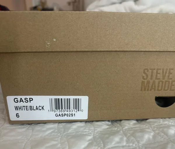 Steve Madden Sneakers - Image 5