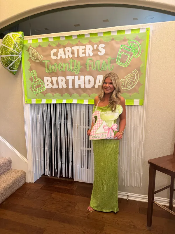 Green sequin maxi SHEIN dress - Image 3
