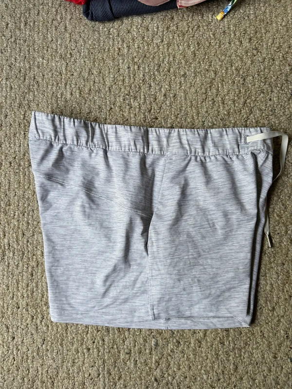 🍋 LULULEMON On The Fly Shorts 2.5” Size 12 W7AT0S - Image 8