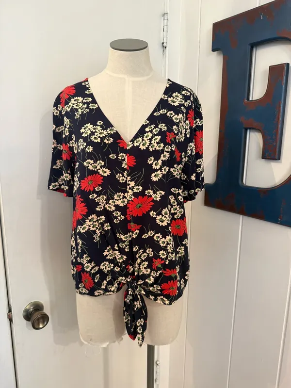 Madewell Navy Hillside Daisy V-Neck Tie-Front Top with Floral Print Sz M - Image 2