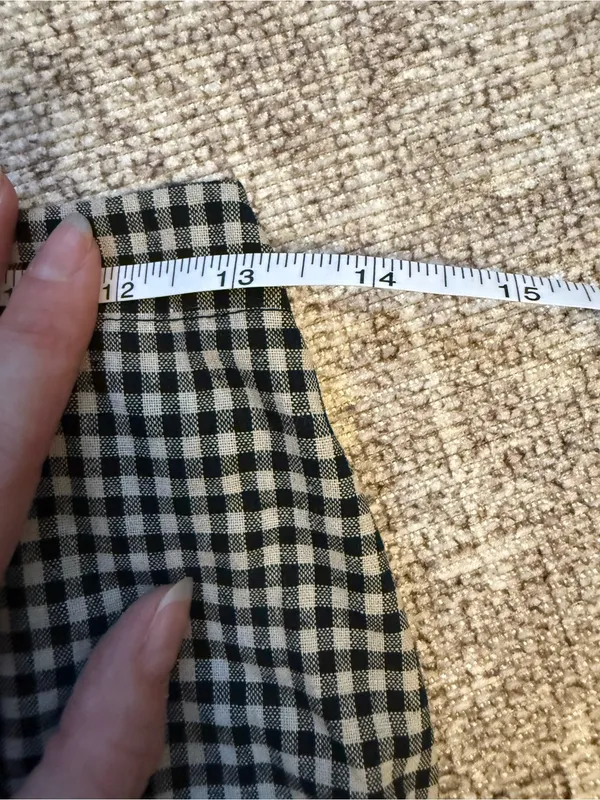 ✨VICI Gingham Trumpet Skirt Small✨ - Image 4