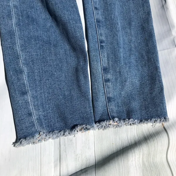 Good American NEW Skinny Jeans Raw Hem Blue Denim Size 6 / 28 Waist - Image 3