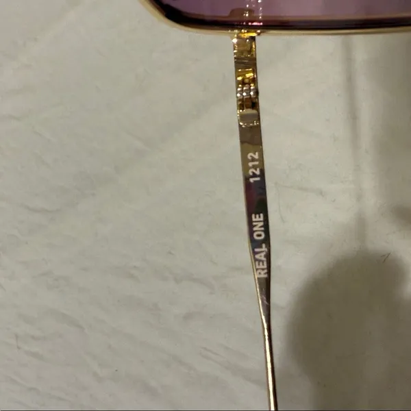 Quay Australia Gold Frame Sunglasses with Purple Lenses - Image 7