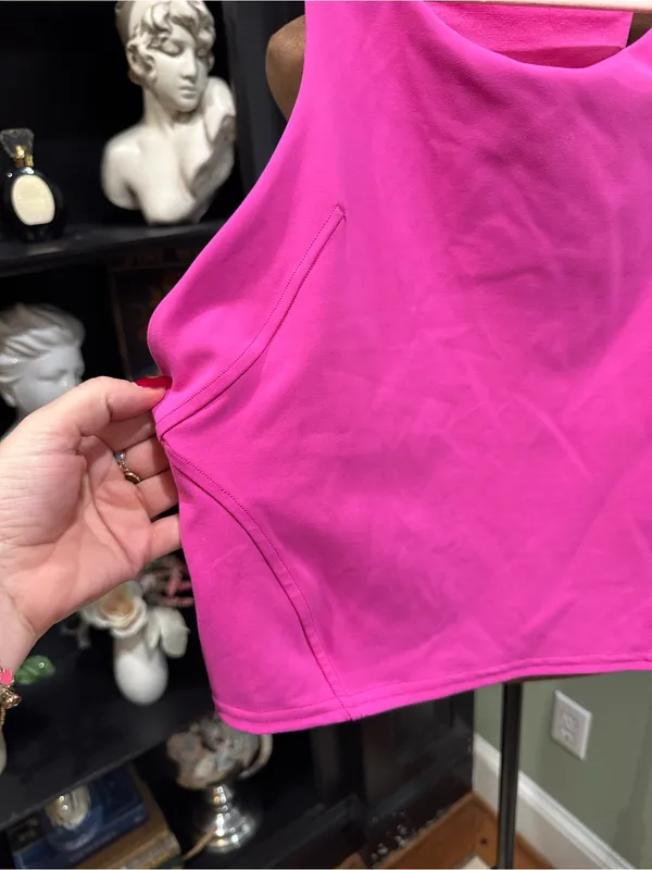 Lululemon Invigorate Training Tank Top – Size 12 (Built‑In Bra) - Image 3