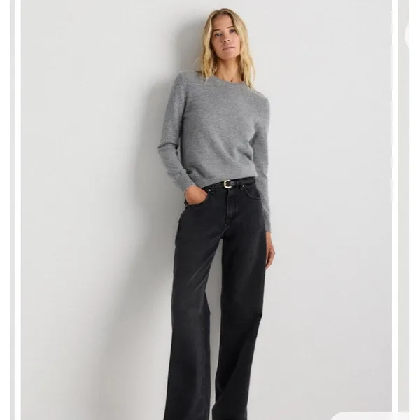 Quince 100% Cashmere Gray Cropped Crew Neck Sweater M - Image 3