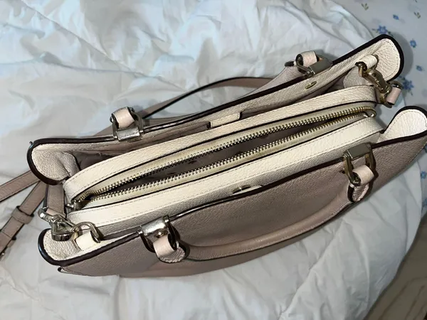 Kate Spade Tote Purse - Image 3