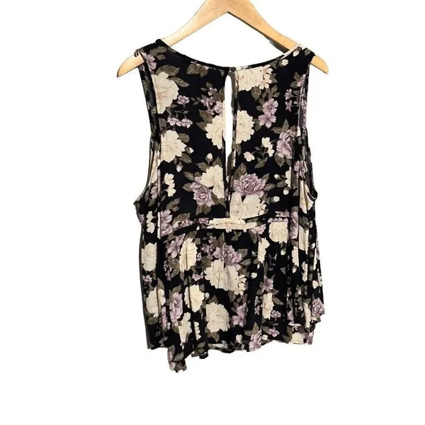 American Eagle AEO Tank / Cami sz Medium - Floral - Image 2