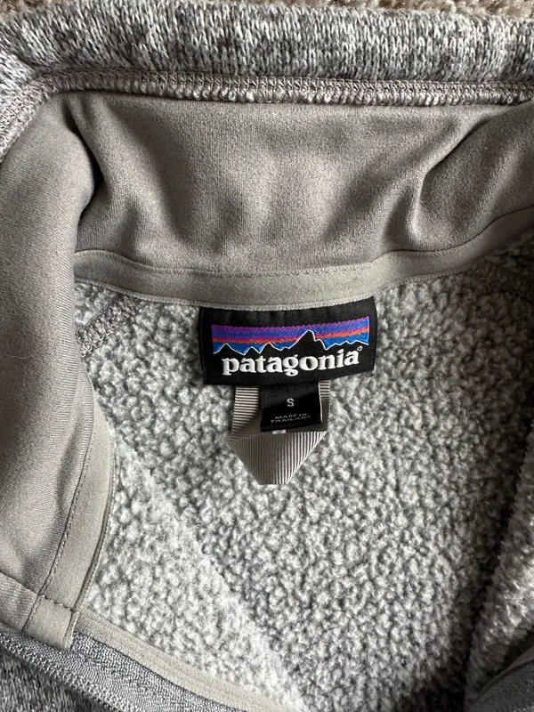 Patagonia Women’s Pullover Fleece - Image 5
