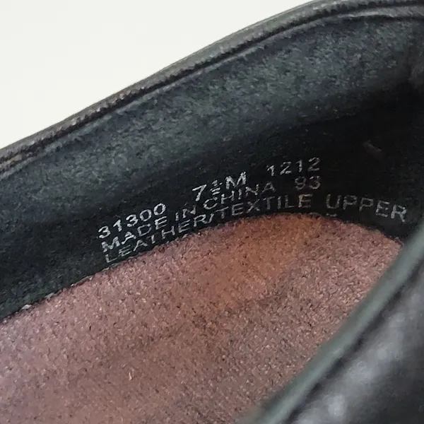Clarks Womens Shoes Size 7.5 Black Leather Sugar Spice Heeled Slip On Pumps - Image 12