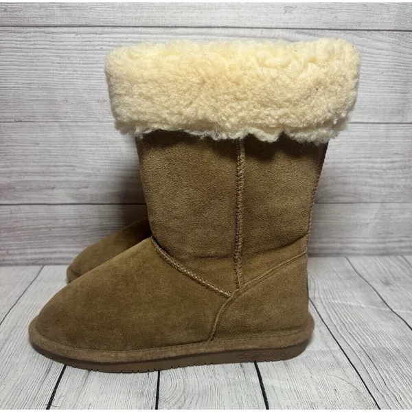 Bearpaw Women's Tall Brown Suede Boots! Size 9 sherpa-lined, casual, fashion - Image 3