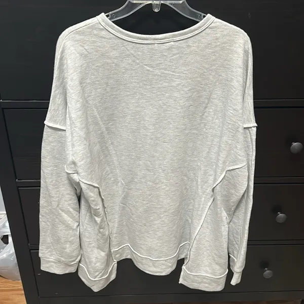 Gray North Carolina Sweatshirt Size L - Image 3