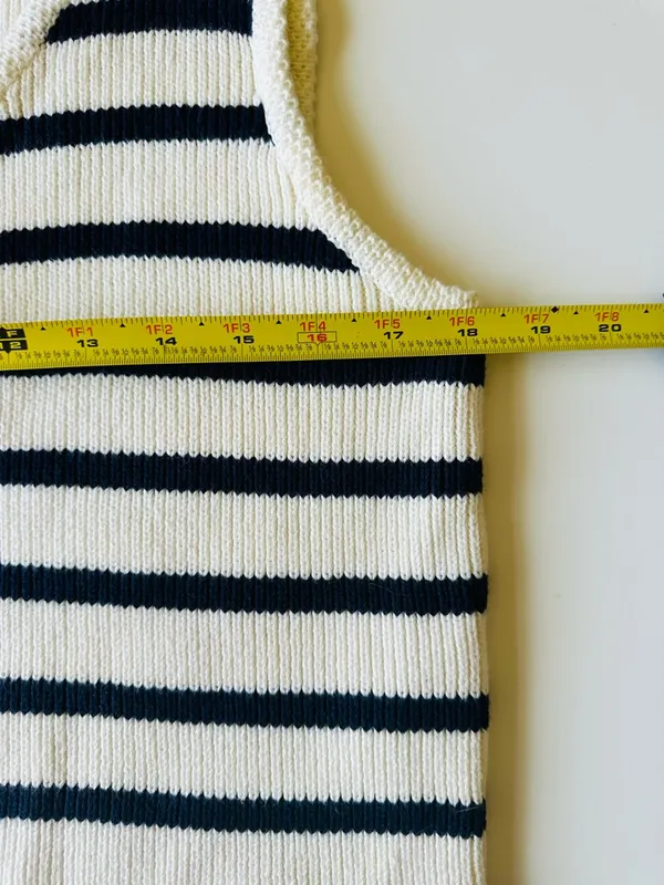 Abercrombie & Fitch Navy and White Striped Knit Tank Top Women’s‎ Sz Large - Image 9