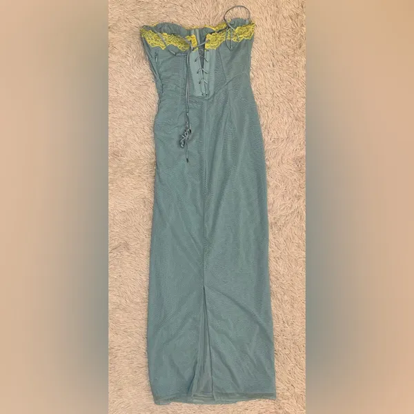 NWOT HOUSE OF CB Aiza Ocean Blue Contrast Lace Maxi Dress sz XS - Image 9