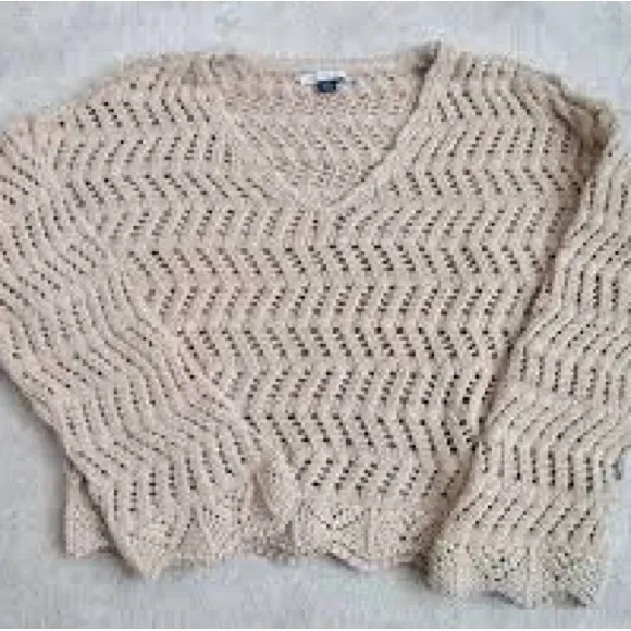 American Eagle Outfitters Cream V-Neck‎ Open knit Crotchet Sweater size XS - Image 7