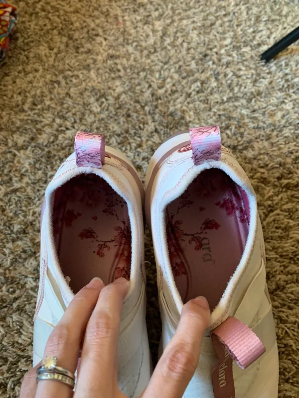 Clove Limited Edition Nurse Clara Japanese Cherry Blossom 9.5 - Image 5