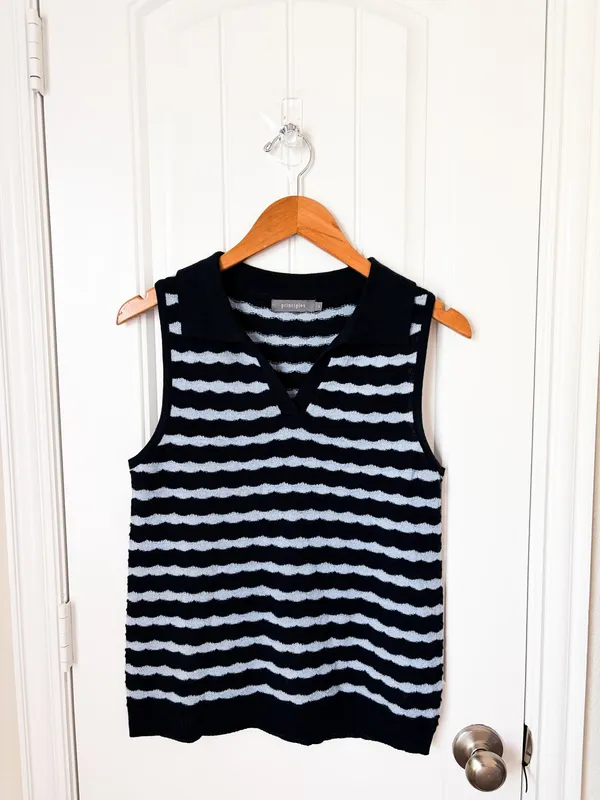 Principles Sleeveless Navy and Light Blue Striped Polo Tank Top Size Small - Image 4
