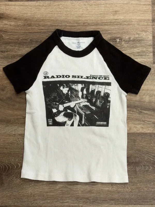Brandy Melville Radio Silence Ringer Baby Tee Shirt Women’s Small - Image 3