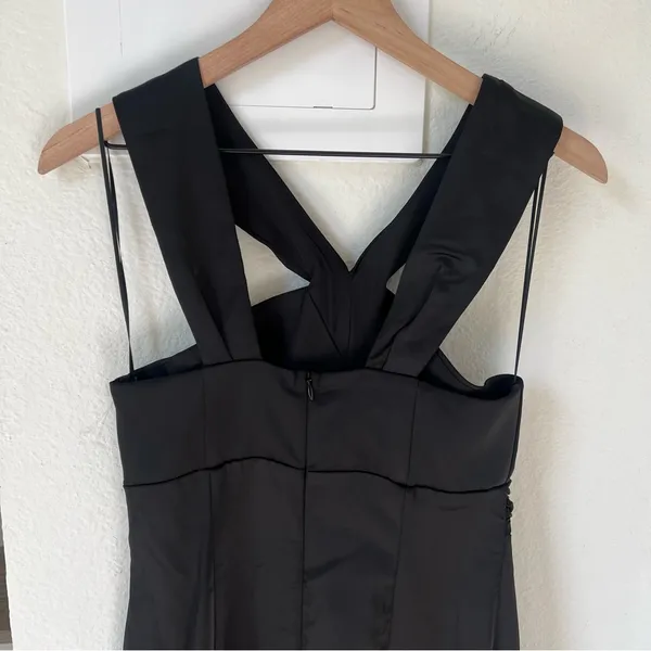 New ASTR The Label Georgiana Halter Neck Maxi Dress in Black - Image 9