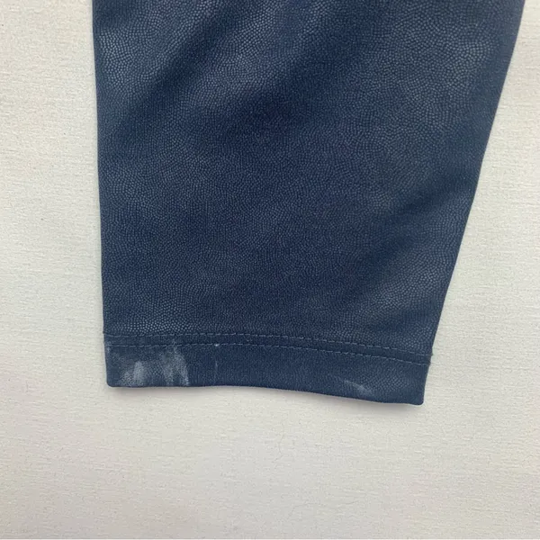 Beyond Yoga size medium Deep Blue shiny Leggings - Image 8