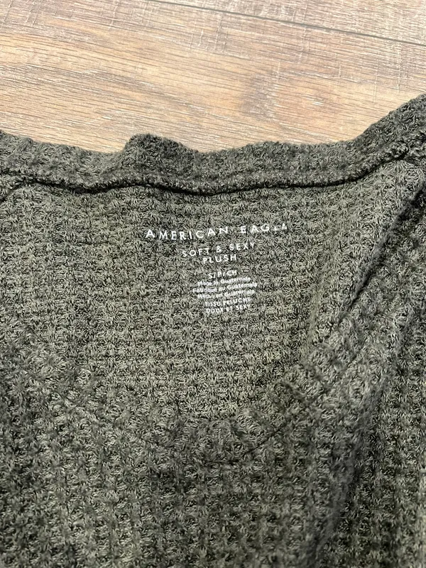 American Eagle Sweater - Image 2