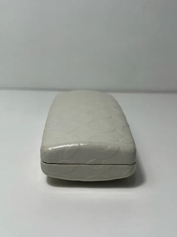 Coach Embossed Logo Large Hard Clamshell Sunglasses Eye Glasses Eyewear Case - Image 7