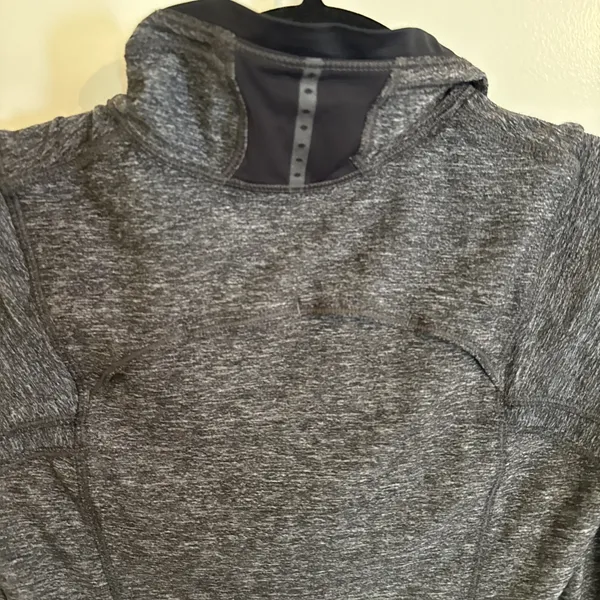 Lululemon‎ Womens Race Your Pace 1/2 Zip Size 2 Dark Gray Thumbholes - Image 7