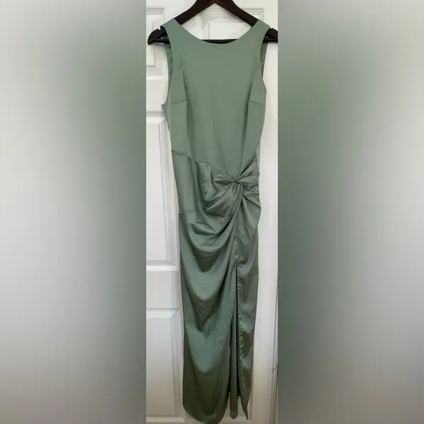 Abercrombie & Fitch Sage Green Satin Slip Dress Size M Tall - Image 3