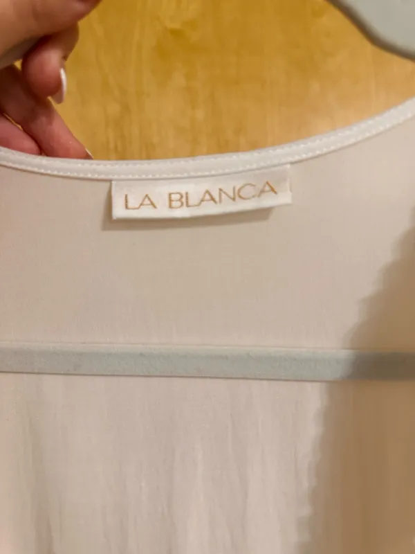 La Blanca Cover-Up - Image 6