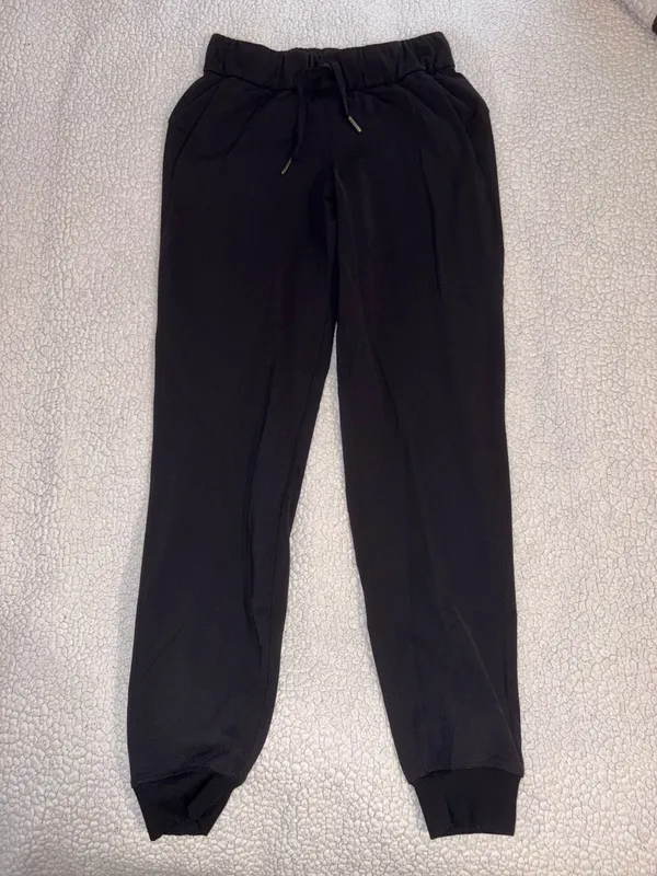 Lululemon On The Fly Joggers - Image 7