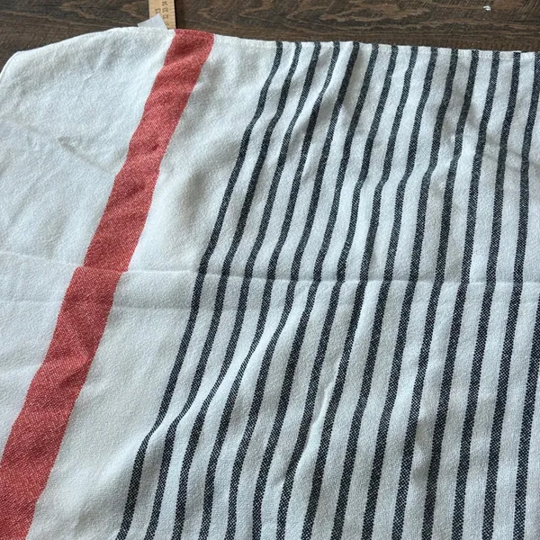 Mersea Thinny Traveler Travel Wrap White Navy Red Striped Poncho TTRV-WHITE NWT - Image 5