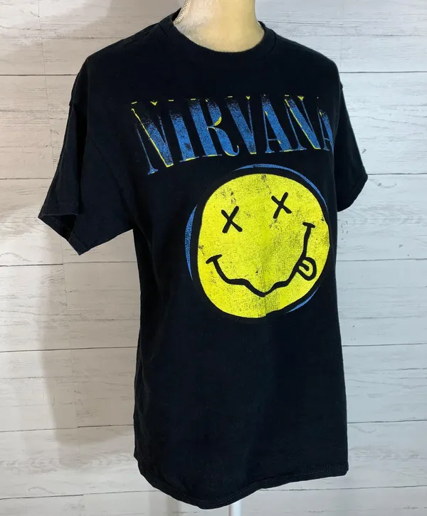Nirvana Shirt unisex Medium Kurt Cobain Smiley Face Logo Grunge Rock Band Tee - Image 8