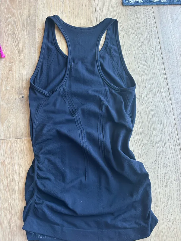 Athleta Women’s Tank Top Racerback extra Small - Image 2