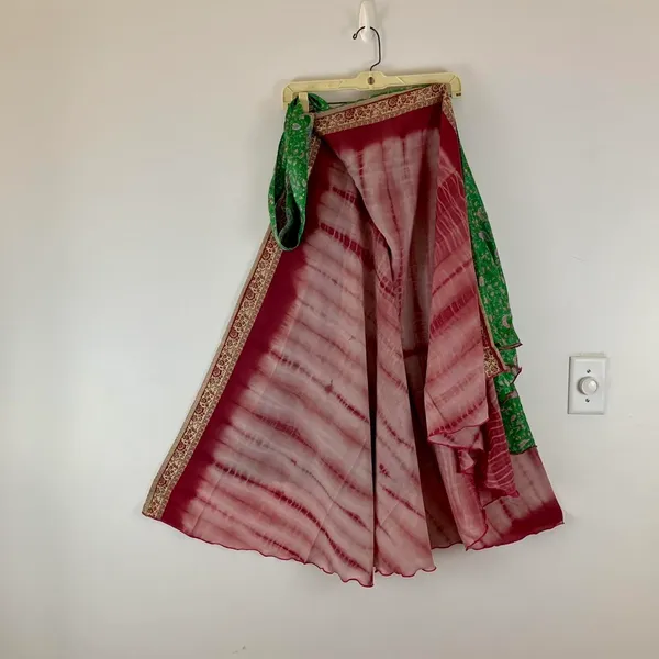 Reversible Maxi Wrap Skirt BINS610 Green - Image 2