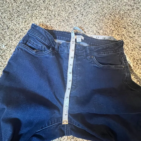 Croft & Barrow Womens Dark Wash Cropped Straight‎ Leg Jeans Size 10 - Image 5