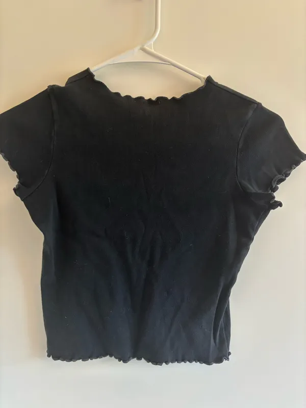 Brandy Melville baby tee - Image 2