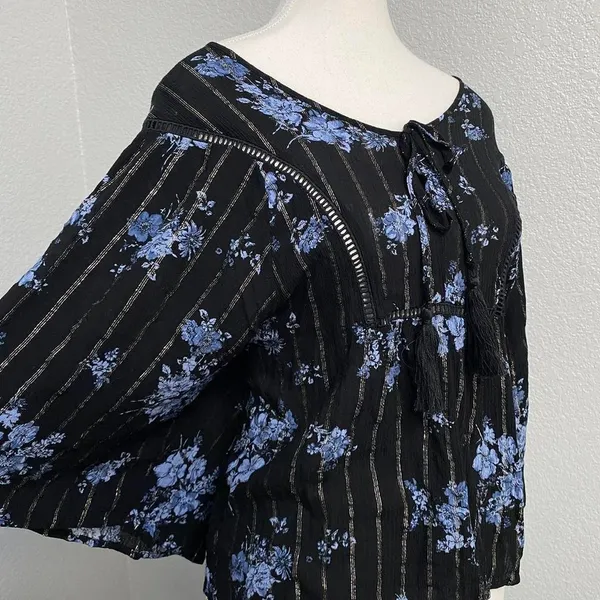 Maurices Black Blue Floral Stripes Print Quarter Sleeve Flowy Blouse Boho Rodeo - Image 2