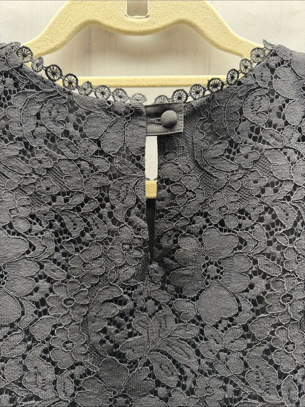 Cabi Display Black Floral Lace Sleeveless Tank Top Style 3605 Medium - Image 7